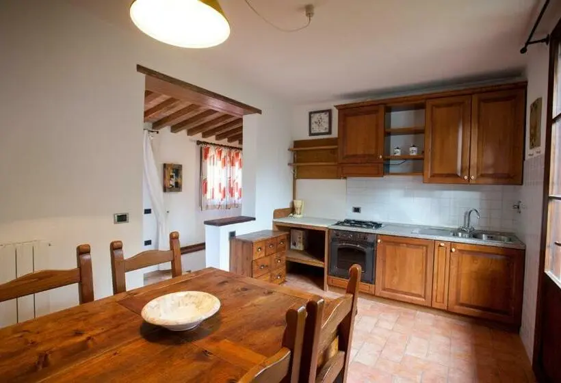 ガーデンビューの１ベッドルームビラ, Agriturismo Podere Santa Rita