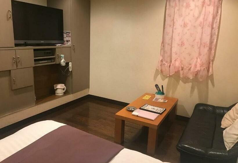 Quarto Economy, Vegas