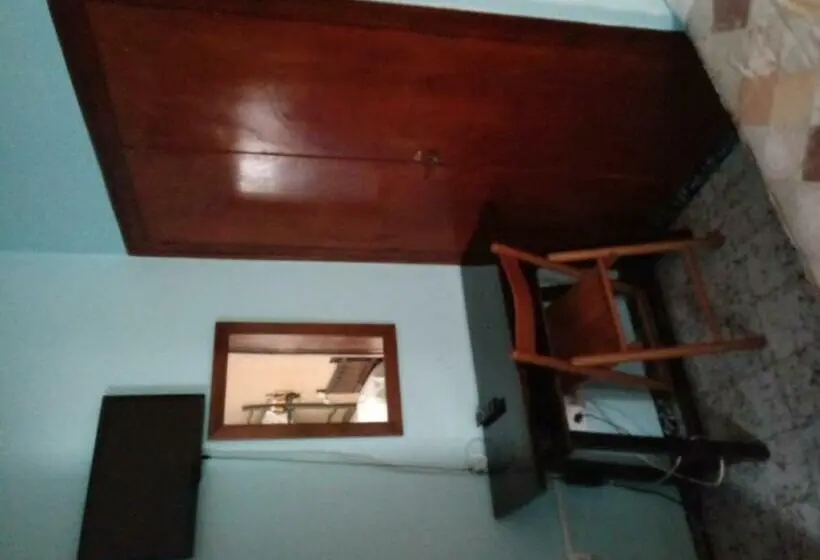 اتاق استاندارد چهار تخته, Hostal Can Marinés