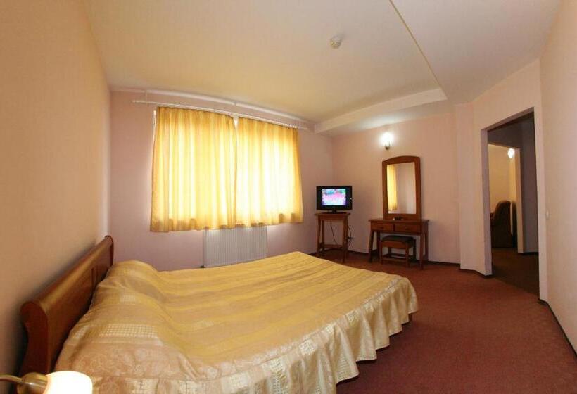 Номер Стандарт, Pensiune Montana