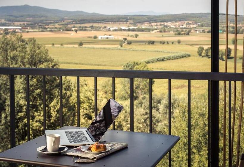 Номер Стандарт с Балконом, Castell D Emporda