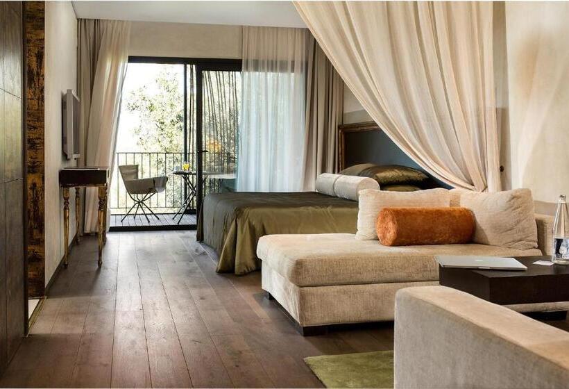 套房, Castell D Emporda