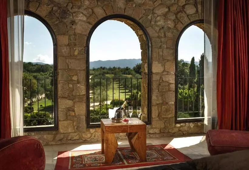 プレジデントスイートルーム, Castell D Emporda