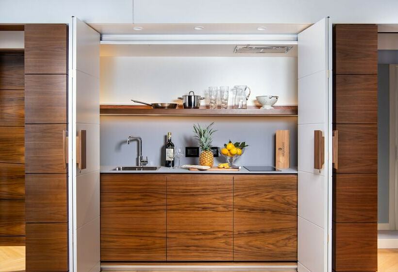 آپارتمان لوکس 1 خوابه, Degli Orafi