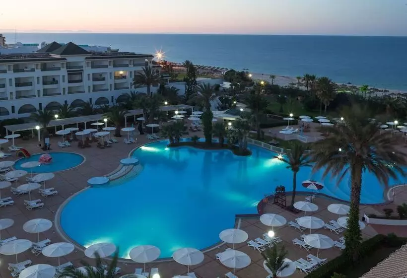 اتاق استاندارد سه نفره, El Mouradi Palm Marina