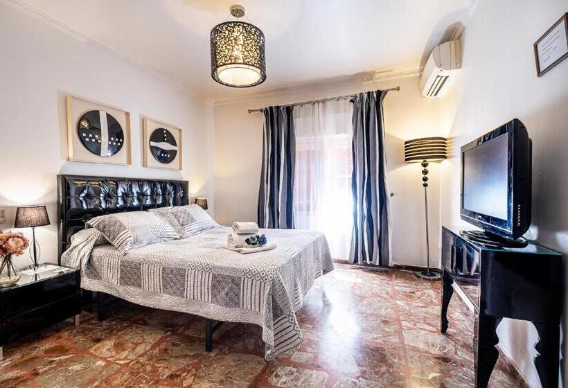 اتاق استاندارد, Gines