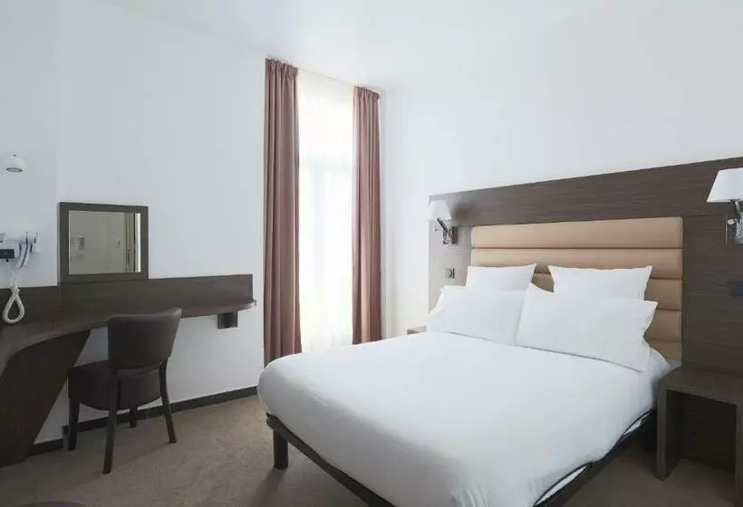 スタンダードルーム, Hôtel & Appartements Monsigny