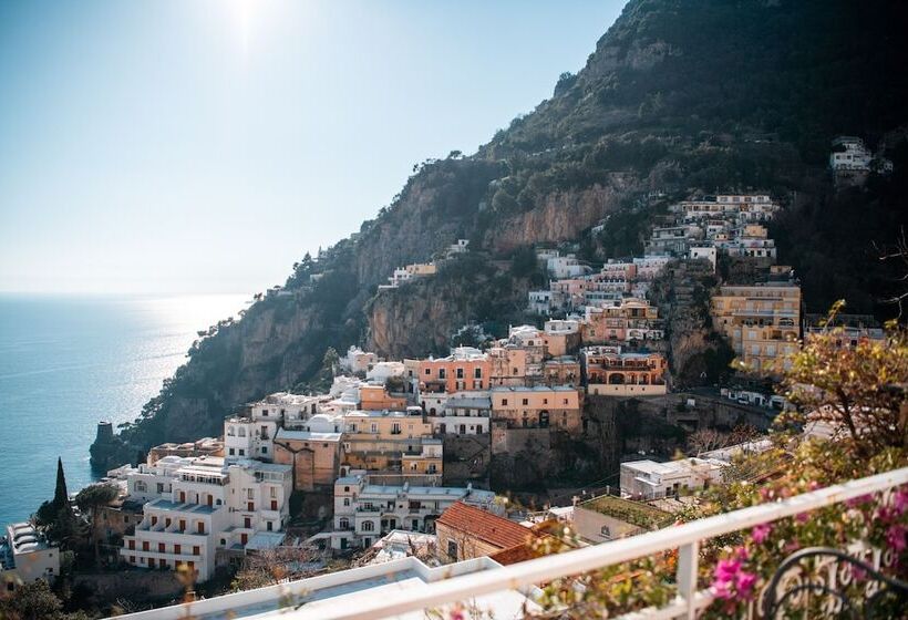 オーシャンビュースタンダードルーム, Positano Art Hotel Pasitea