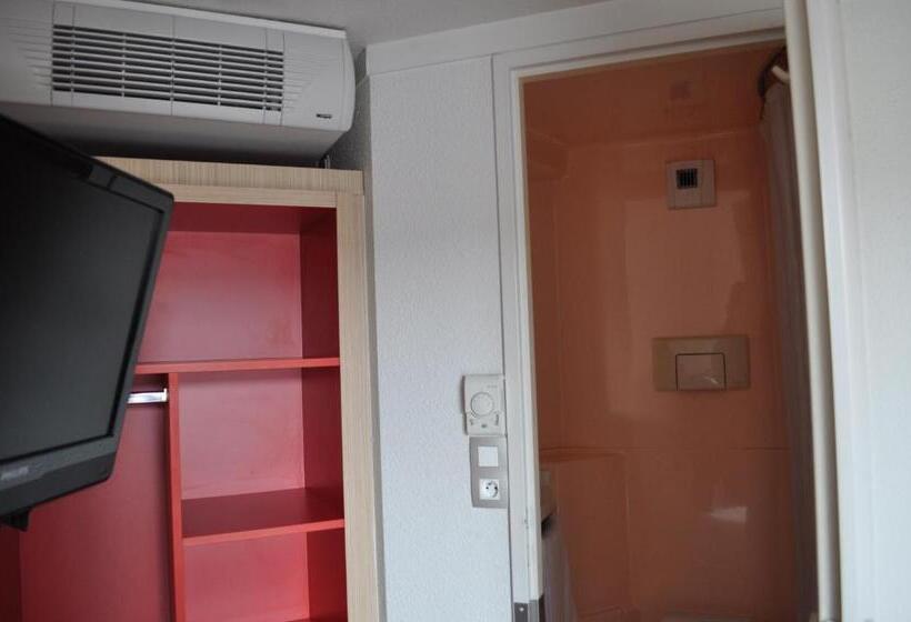 스탠다드 룸, Première Classe Clermont Ferrand Aubière