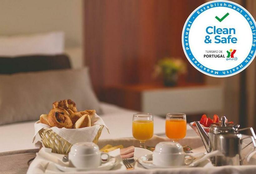 اتاق لوکس, Exe São Lázaro