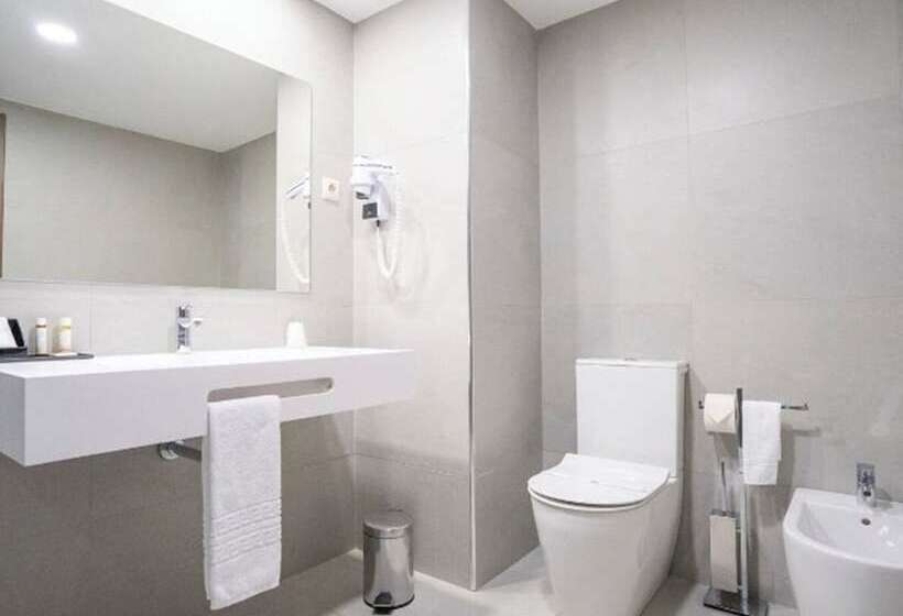 اتاق استاندارد, Exe São Lázaro