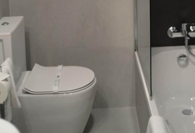 اتاق استاندارد, Exe São Lázaro