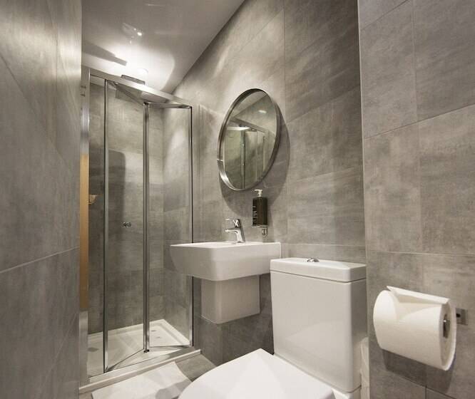 标准间, St George S Inn Victoria