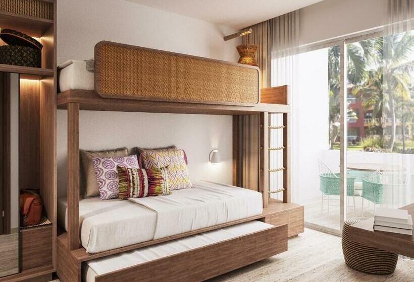 家庭间, Tropical Deluxe Princess - All Inclusive