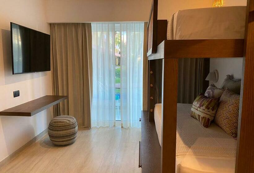 家庭间, Tropical Deluxe Princess - All Inclusive