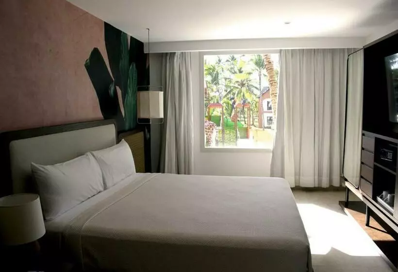 اتاق خانوادگی, Tropical Deluxe Princess - All Inclusive