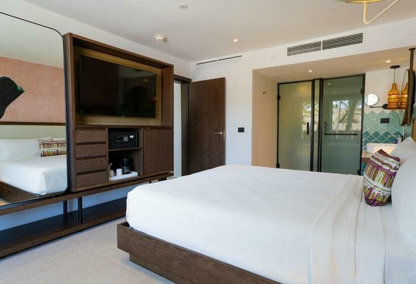 家庭间, Tropical Deluxe Princess - All Inclusive