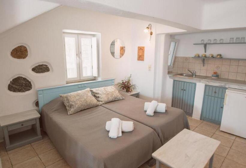 Classic studio with terrace, Villa Konstantin