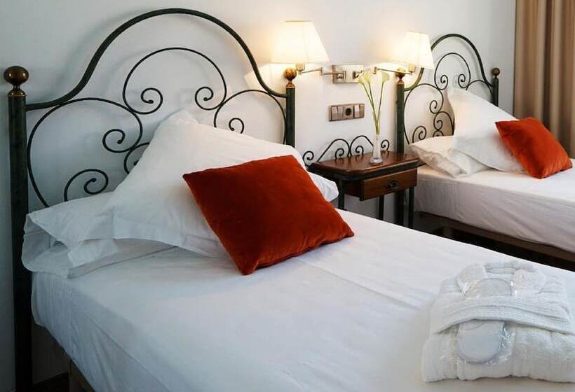 エコノミールーム, Port Sitges