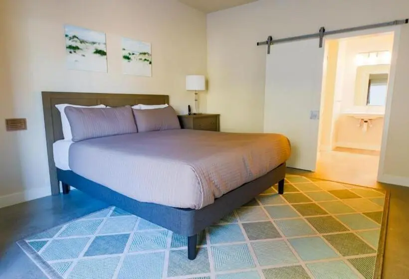 身障者適用スタンダードルーム, Baywood Inn Bed & Breakfast