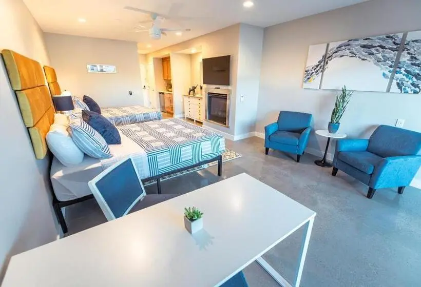 バルコニー付スタンダード4ベッドルーム, Baywood Inn Bed & Breakfast