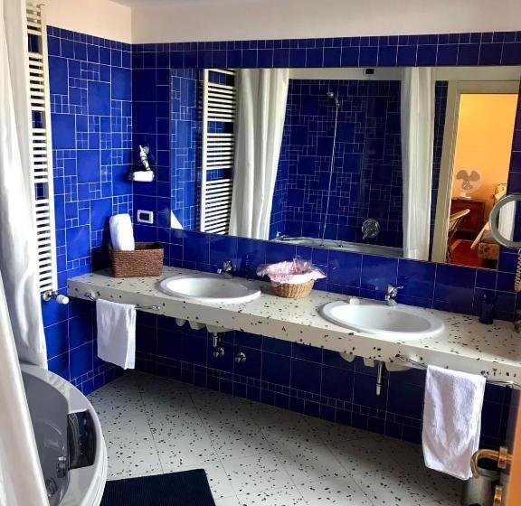 סוויטה דלוקס, B&b Independente