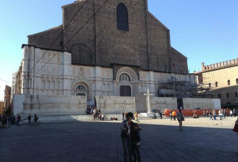 اتاق اکونومی, B&b La Castagnina