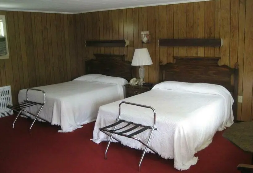 ２ダブルベッドのスタンダードルーム, Fountain View Motel