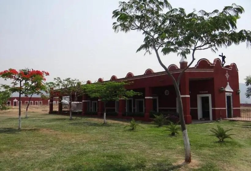 スタンダードトリプルルーム, Hacienda Santa Clara, Morelos, Tenango, Jantetelco