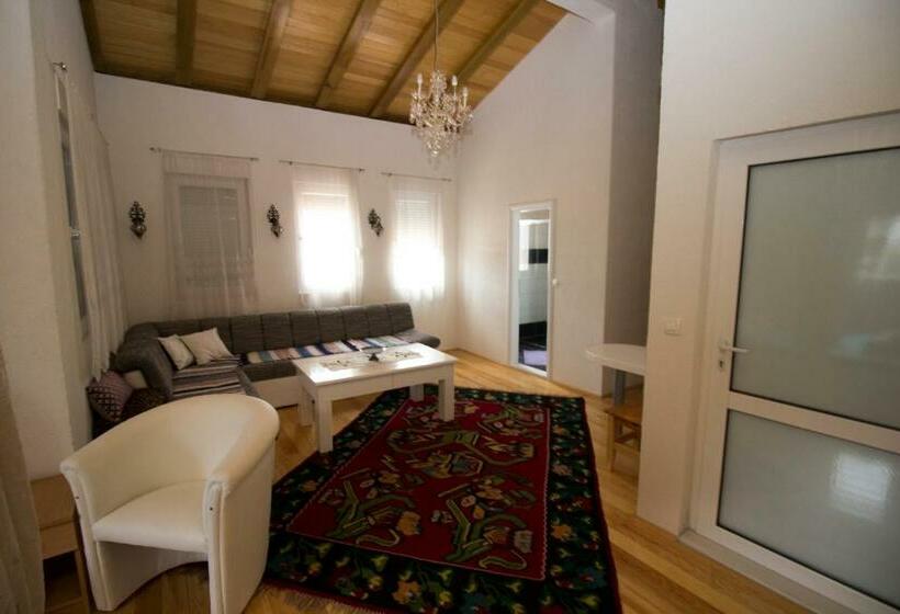 استودیوی لوکس, & Rooms Lombrelle