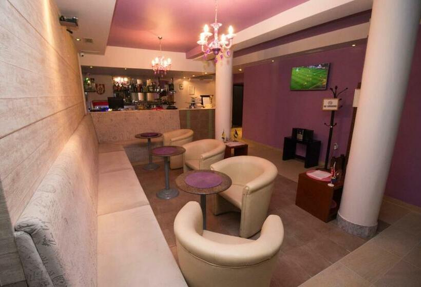 Economy Triple Room, & Rooms Lombrelle