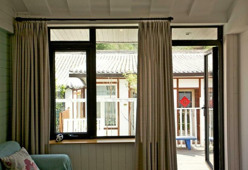 Pokój Standard Wspólna Łazienka, The Great Wall Box House Beijing