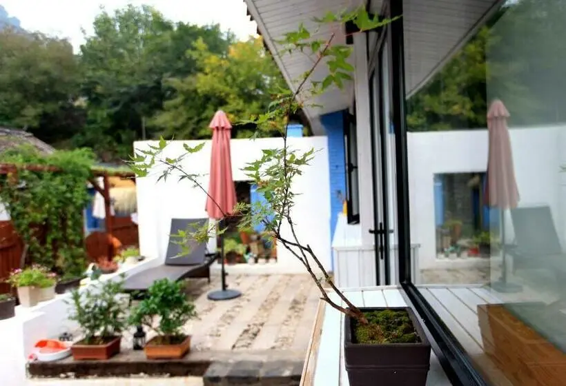 اتاق استاندارد با سرویس بهداشتی مشترک, The Great Wall Box House   Beijing