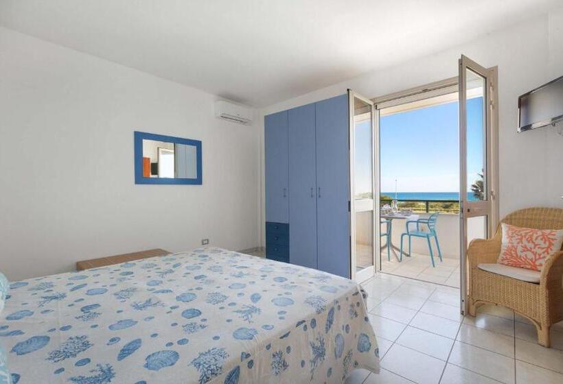 Apartament 1 Sypialnia Widok Morze, Residence Punta Cassano   In Piscina Sulla Spiaggia Di Sabbia