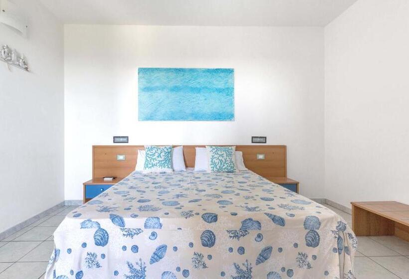 Apartament 1 Sypialnia Widok Morze, Residence Punta Cassano   In Piscina Sulla Spiaggia Di Sabbia