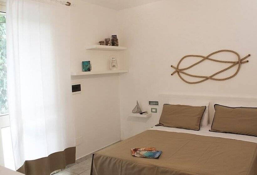 Studio Standard, Residence Punta Cassano   In Piscina Sulla Spiaggia Di Sabbia