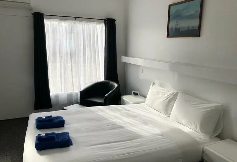 スタンダードルーム, Ship Inn Motel