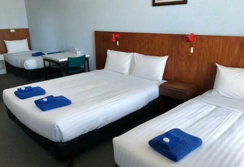 ファミリールーム, Ship Inn Motel