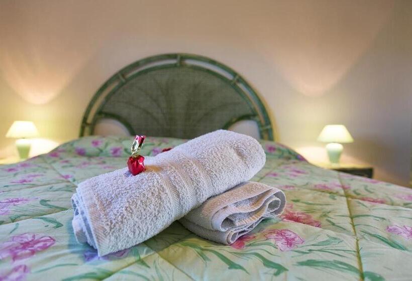 Standard Værelse m. Terrasse, Istentales Alghero