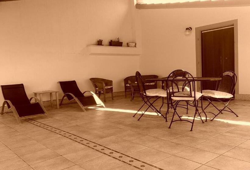 Standard Værelse m. Terrasse, Istentales Alghero