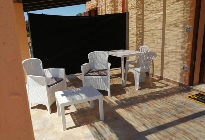 Standard Værelse Pooludsigt, Istentales Alghero