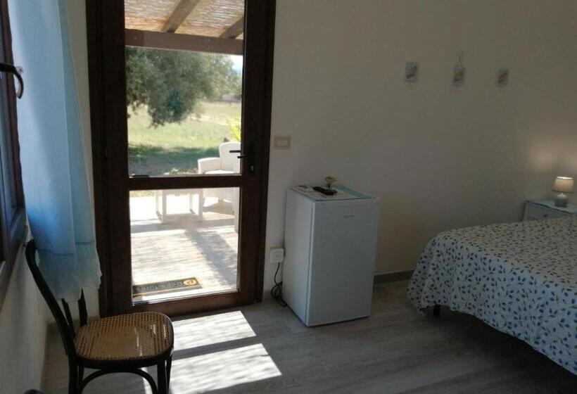 Standard Værelse Pooludsigt, Istentales Alghero