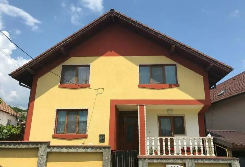 آپارتمان 2 خوابه, Casa Flori