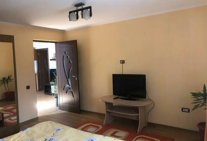 آپارتمان 2 خوابه, Casa Flori