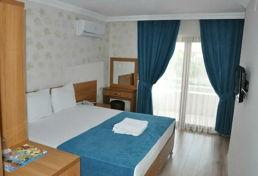 バルコニー付きスタンダードルーム, İskele Otel
