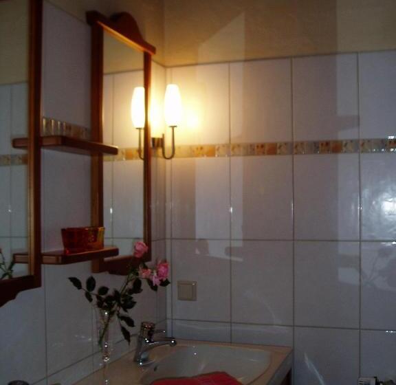 2 베드룸 컴포트 아파트, Leebhof