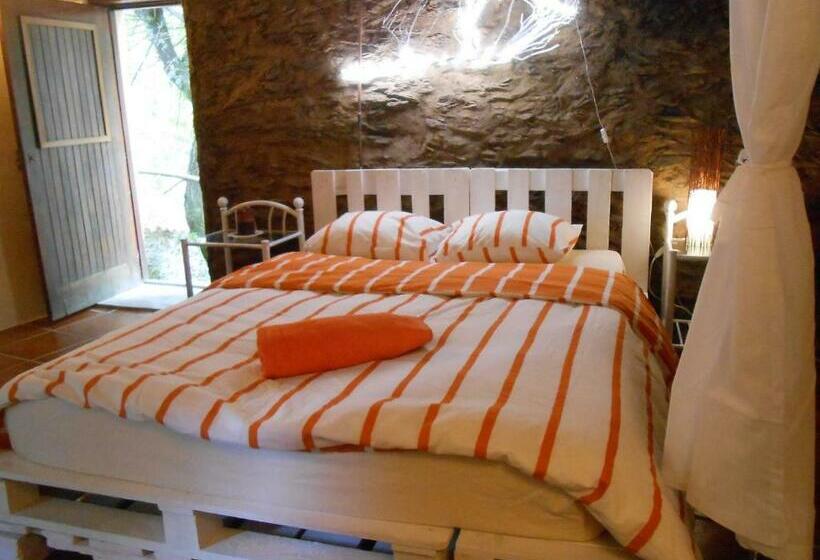 غرفة قياسية, Watermill Moinho Garcia