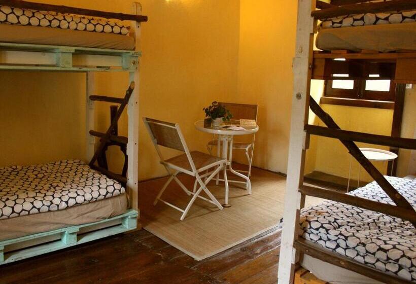 سرير فى غرفة مشتركه, Watermill Moinho Garcia