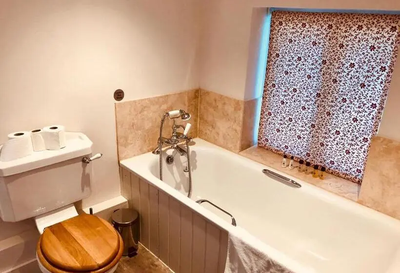 スタンダードルーム, The Dorset Arms Pub & Cottage Rooms