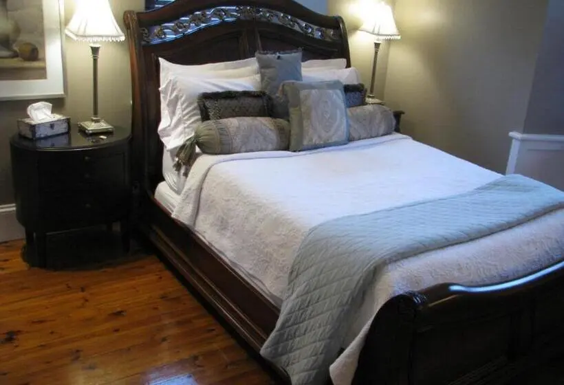 ハイドロマッサージバス付きスイート, Clyde Hall Bed And Breakfast